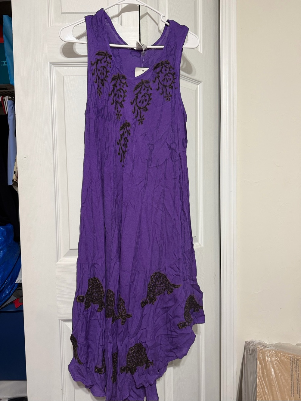 Sleeveless Purple Asymmetrical Maxi Dress with Black Embroidery